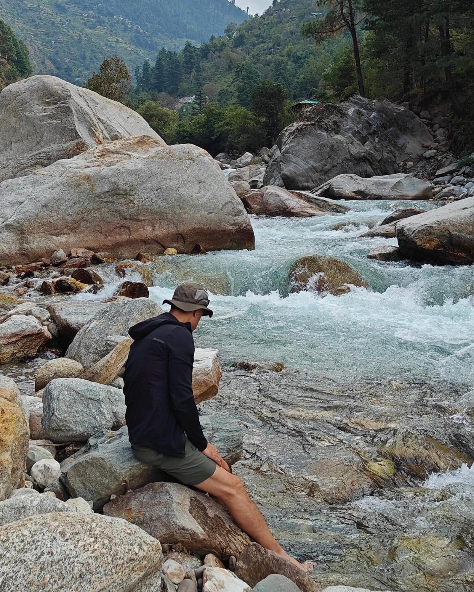Kudrat - A Boutique Homestay- Tirthan Valley Gushaini المظهر الخارجي الصورة